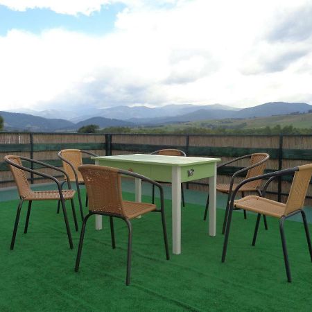 Farma Kozi Dvor Rohozna Apartment Брезно Екстериор снимка